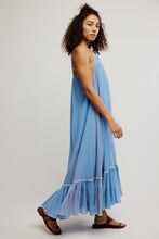 Load image into Gallery viewer, Free People Tip Toeing Tulip Midi Dress/Dusty Blue Combo