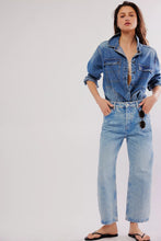 Load image into Gallery viewer, Free People We The Free Deep Trance Dropped Boyfriend Jeans/Sweet Dreams