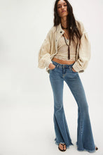 Load image into Gallery viewer, Free People We The Free Cute In This Cardi/Tea