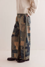 Load image into Gallery viewer, Free People We The Free Illusions Printed Relaxed Jeans/Indigo Combo