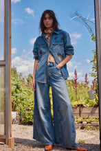 Load image into Gallery viewer, Free People We The Free Westward Demi Jeans/Who Is She