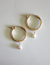 Load image into Gallery viewer, Raquel Rosalie Pearl Drop Earrings