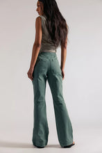 Load image into Gallery viewer, Free People Forest We The Free Low-Rise Venus Bootcut Pants /Forest Run
