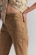 Load image into Gallery viewer, Free People We The Free Low-Rise Venus Bootcut Pants/Tannin