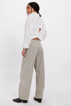 Load image into Gallery viewer, Free People Something Good Pull-On Barrel Pants/Ivory