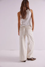 Load image into Gallery viewer, Free People We The Free Breezy Denim Pull-On Jeans/Bright Lights
