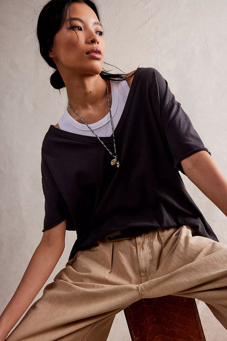 Free People We The Free Nina V-Neck Tee/Black