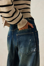 Load image into Gallery viewer, Free People We The Free Moxie Pull-On Barrel Jeans/Timeless Blue