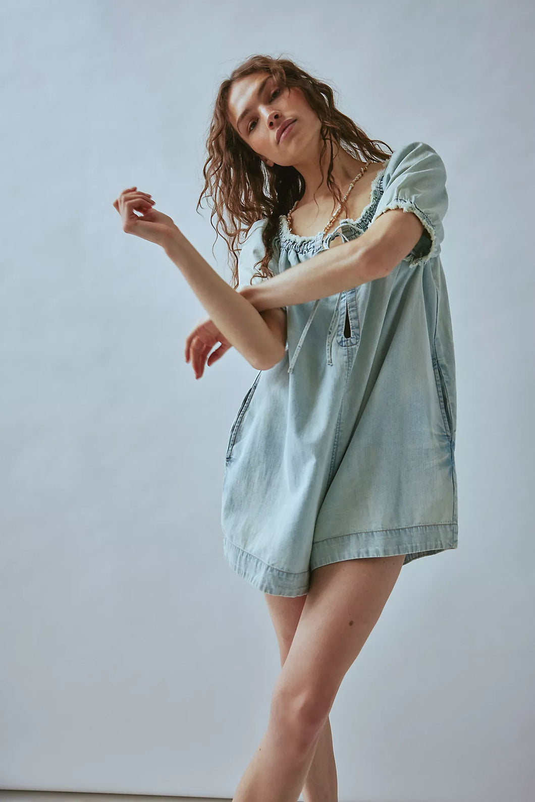 Free People We The Free Daisy Denim Babydoll Rompe