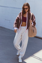 Load image into Gallery viewer, Free People Mountain High Fleece Jacket /Truffle Powder Pink