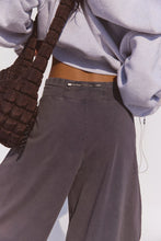 Load image into Gallery viewer, Free People Hot Shot Easy Pants /Vintage Black