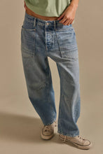 Load image into Gallery viewer, Free People We The Free Minimalist Moxie Barrel Jeans :County Fair