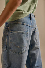 Load image into Gallery viewer, Free People We The Free Minimalist Moxie Barrel Jeans :County Fair