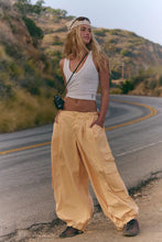 Load image into Gallery viewer, Free People Charmer Utility Pants/Pina Colada