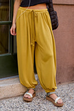 Load image into Gallery viewer, Free People Momentum Balloon Pants/Dried Palm