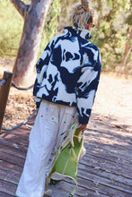 Load image into Gallery viewer, Free People Mountain High Printed Half-Zip Fleece /Wild Horses Navy Combo