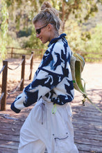 Load image into Gallery viewer, Free People Mountain High Printed Half-Zip Fleece /Wild Horses Navy Combo