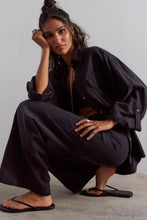 Load image into Gallery viewer, Free People We The Free Libre Wide-Leg Jeans/Cafe Noir