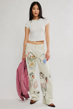 Load image into Gallery viewer, Free People We The Free Fable Printed Low-Rise Twisted Bowed Jeans/Tofu Combo