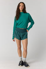 Load image into Gallery viewer, Free People Love To Move Long Sleeve/Green Frost