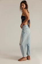 Load image into Gallery viewer, Free People We The Free Deep Trance Dropped Boyfriend Jeans/ Bleached Out