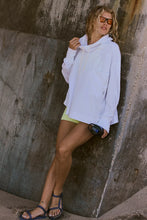 Load image into Gallery viewer, Free People Hot Shot Hooded Layer/White