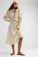 Load image into Gallery viewer, Free People Low Tide Crew Neck Knit Pullover /Marshmallow