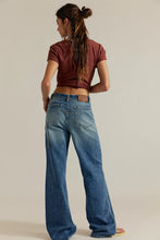 Load image into Gallery viewer, Free People We The Free Tinsley Baggy High-Rise Jeans/Hazey Blue