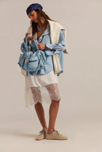 Load image into Gallery viewer, Free People We The Free Denim Dreaming Pullover/ So Soft Light Wash