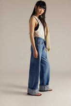 Load image into Gallery viewer, Free People We The Free East Bay Cuffed Jeans /Spunky