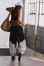 Load image into Gallery viewer, Free People Freeflow Pants/Black Combo