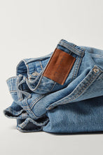 Load image into Gallery viewer, Free People We The Free Tennessee Low-Rise Boyfriend Jeans/Cowboy Romance