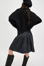 Load image into Gallery viewer, Free People Peyton Pintuck Midi Skirt/Washed Black