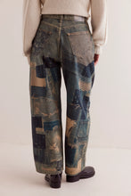 Load image into Gallery viewer, Free People We The Free Illusions Printed Relaxed Jeans/Indigo Combo