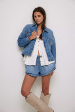 Load image into Gallery viewer, Free People We The Free Opal Swing Denim Jacket /Cowboy Romance