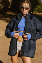 Load image into Gallery viewer, Free People Canyon Crushin Jacket/Black Combo