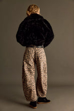 Load image into Gallery viewer, Free People We The Free Good Luck Printed Barrel Jeans/Leopard