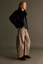 Load image into Gallery viewer, Free People We The Free Good Luck Printed Barrel Jeans/Leopard