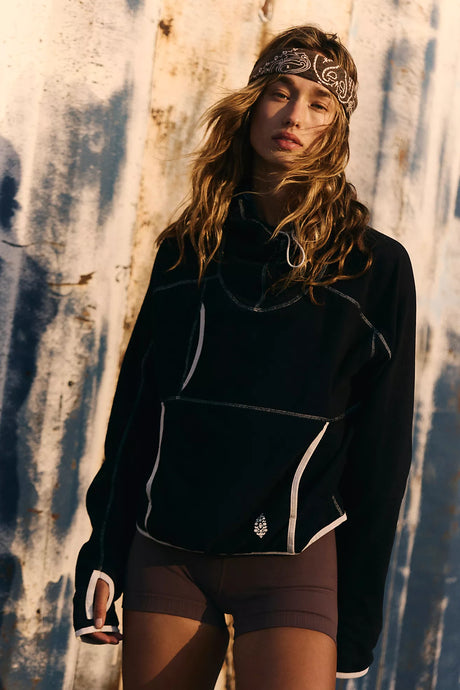 Free People Care FP On The Run Lightweight Pullover/Black