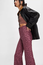 Load image into Gallery viewer, Free People Runaway Floral Flare Pants/Crushed Berry