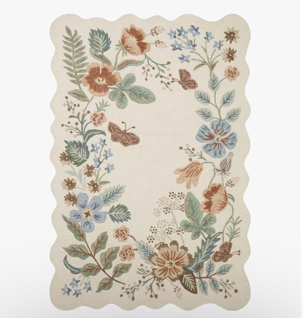 Rifle Paper Silhouette Collection Strawberry Fields Wool-Hooked Rug/Cream