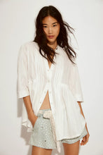 Load image into Gallery viewer, Free People We The Free Willow Button Down/White