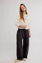 Load image into Gallery viewer, Free People Chambers Laid Back Pull on Pants/Black
