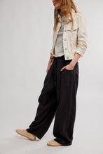 Load image into Gallery viewer, Free People Chambers Laid Back Pull on Pants/Black