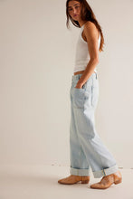 Load image into Gallery viewer, Free People We The Free Palmer Cuffed Jeans/Daydream Blue