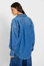 Load image into Gallery viewer, Free People We The Free Ashley Denim Shirt/Medium Wash
