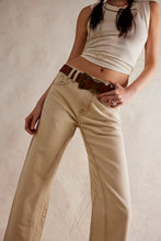 Load image into Gallery viewer, Free People We The Free Risk Taker Mid-Rise Jeans/Ecru