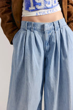 Load image into Gallery viewer, Free People We The Free Scout Wide-Leg Jeans/California Blue