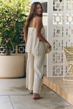 Load image into Gallery viewer, Free People Sightseer Linen Set/Tea Cookie