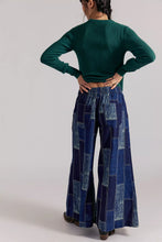 Load image into Gallery viewer, Free People We The Free Patches Wide-Leg Flare Jeans/Indigo Patchwork